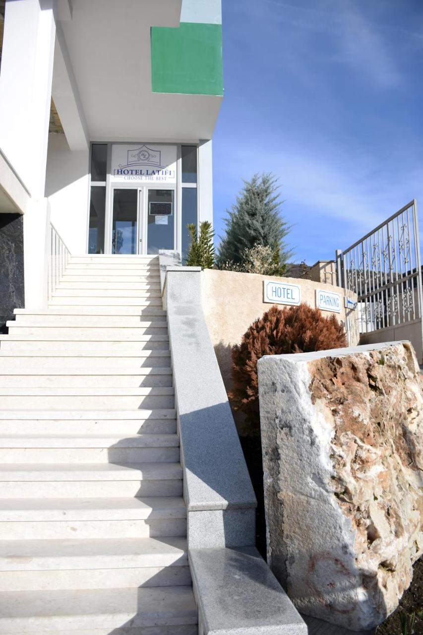 Hotel Latifi Gramsh 외부 사진